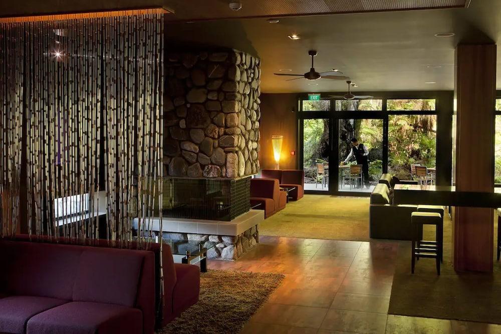 Legacy Te Waonui Hotel فرانز جوزيف المظهر الخارجي الصورة